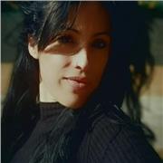 Soy profesional. Diplomada en trabajo social. Master en coaching e inteligencia emocional avalada por la AICM. Facilitadora/mediadora.Más de 15 años de experiencia trabajando con personas: familias y adolescentes. 
Formadora. Imparto formación a profesio