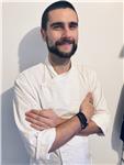 Formateur depuis de nombreuses années en cuisine, je forme à la fois les novices en cuisine ainsi que les professionnels