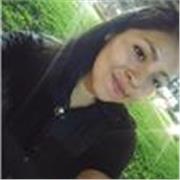 Profesora de matemáticas con metodología dinámica para escolares