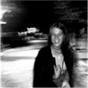 Buongiorno! Sono Giorgia, ho 19 anni, ho finito il liceo linguistico a Sanremo e ora sto frequentando il primo anno di università