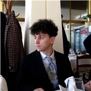 Dottore magistrale in Scienze delle Amministrazioni offre ripetizioni online a studenti e studentesse di tutte le età.