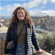 I am an Auxiliar de Conversación English Language Assistant and private tutor