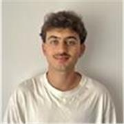 ¡Impulsa tus Matemáticas! Estudiante de medicina ayuda a Primaria y E.S.O. presencialmente