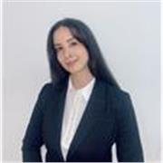 Insegnante di inglese, laureata in Scienze della Mediazione Linguistica, offre lezioni private online. 