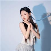 Native Spanish tutor offering private lessons for children