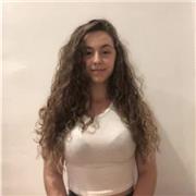 Profesora de refuerzo escolar a niños/niñas de Primaria y de la ESO
