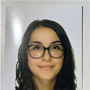 ragazza frequentante classe 5 superiore di liceo scientifico tradizionale