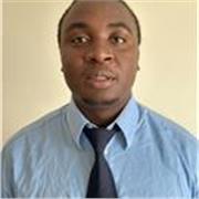 English tutor with versatile skills, helping students achieve fluency with confidence. 