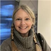 Life coach, helping students with self confidence, wellbeing and managing stress. I 25 years experience working with young people