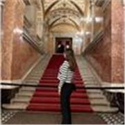Insegnante di Francese impartisce ripetizioni per studenti del liceo o coloro che volessero conseguire le certificazioni fino al livello B2