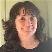 I give English lessons tailored to suit your learning needs.