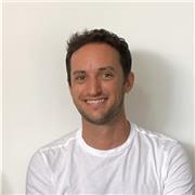 Enthusiastic professional looking to help people with their conversational
Spanish!