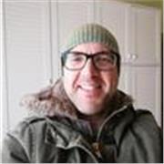 J’enseigne l’italien (langue, histoire, littérature, culture) à tous niveaux : scolaires, étudiants et adultes motivés