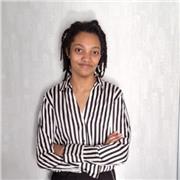 Étant une lycéenne sérieuse et assidue et étant toujours dans le système scolaire l'enseignement des élèves primaire sera ideal