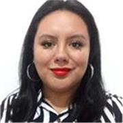 Profesora de Derecho imparte clases a Ingresante universitario