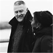 Supportive online English lessons to build confidence, clarity, and real-life communication