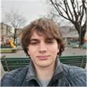 Ingegnere aerospaziale e attualmente studente di ingegneria aeronautica da lezioni di matematica e fisica per studneti di ogni età