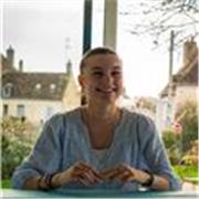 Etudiante en sciences du langage je souhaite apporter mon aide en tant que professeure particulière