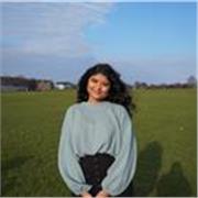 English Tutor happy to teach students of all ages! IB, A levels, or youngers
