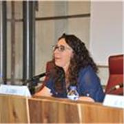 Docente di Filosofia e Storia di ruolo al Liceo classico e musicale insegna a ragazze e ragazze del triennio