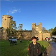 Chinese and Math(teach Chinese and mathematics knowledge between primary and junior high school.)