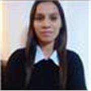 Licenciada en comunicación con enfoque de venta y marketing