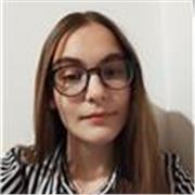 Profesora de inglés, con un nivel avanzado. Para dar clases a alumnos hasta bachillerato o para ayudar a entablar conversación para gente que quiera practicar el idioma