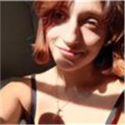 Laureanda in Beni culturali, offre lezioni online e in presenza di letteratura, storia e storia dell'arte