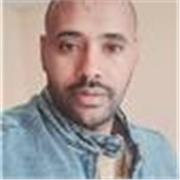 Professeur d'anglais et j'ai bonne connaissances, j'étudie jusqu'à university par langue anglais