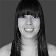 Diseñadora de Interiores con un Master en Diseño de Espacios Comerciales apta para dar clases a cualquier nivel.