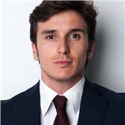 Troppo spesso si affrontano i colloqui di lavoro con poca convinzione, poche informazioni riguardo alla tipologia di prove da sostenere e con un CV che non mette in risalto al meglio le proprie competenze e caratteristiche. 
Sono qui per aiutarti (dal viv