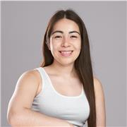 Profesora de canto, teatro musical e interpretación. Chilena viviendo en Buenos Aires, ofrezco clases particulares y grupales online para Chile, y en verano (enero y febrero) de manera presencial en la ciudad de La Unión y alrededores.
Doy clases de técni