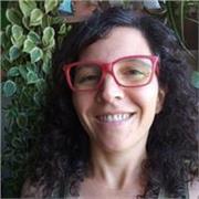 Professora de redação e português formada na UFRGS