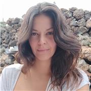 Profesora de apoyo escolar especializada en niños de manera online