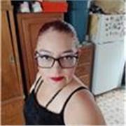 Soy maestra de artes, enseñarle a los alumnos de todas las edades a conocer el arte, es importante para la vida diaria