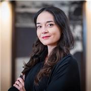 Insegnante di scrittura creativa ed editor con esperienza pluriennale, offro lezioni per ogni livello