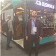 Tengo experiencia enseñando en academias. He enseñado a niños de 7 como a adolescentes de 16.