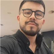 Foreign English speaker tutor with experience offering private Chemistry lessons for children and adults. Lessons can be given in two languages: English & Spanish