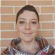Laureata in Scienze Filosofiche, corso triennale, presso l'università di Firenze offre lezioni private di storia della filosofia e supporto nella preparazione di esami riguardanti le tematiche relative alla filosofia del linguaggio