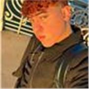 Soy un profesor divertido que enseña de forma dinámica a los chicos 