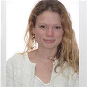 Profesora cercana y alegre. Especializada en redacción y humanidades para niños, jóvenes y adultos. Me encanta enseñar y comunico muy bien, pues también soy periodista. Tengo experiencia en dar clases y tengo conocimientos de escritura, lengua y humanidad