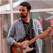 Aprende Guitarra desde Cero – Clase personalizada