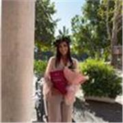 Supporto scolastico personalizzato per elementari e medie, in particolare materie scientifiche, ma anche italiano e storia .