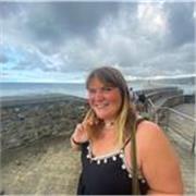 Profesora de apoyo escolar. Clases online y presenciales en Pamplona. Idiomas: español, inglés y francés