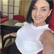 Con più di 10 anni di lavoro in lingua inglese, posso esserti d'aiuto ad un prezzo base per imparare davvero a comunicare