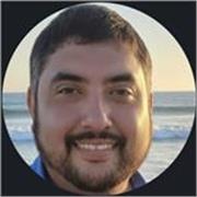 Profesor con amplia experiencia en matemáticas, álgebra, cálculo, física, química e inteligencia artificial