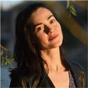 English tutor, teach all levels from young learners to adults, from beginners to Advanced.