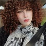 studentessa di fisica, ripetizioni di matematica per bambini e adolescenti