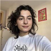 Soy una persona apasionada del arte cuyos conocimientos adquirí del bachillerato de esta misma materia.