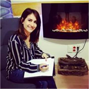 María